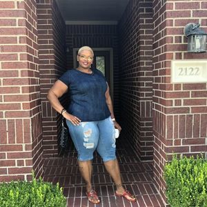 Meet your Posher, Starla